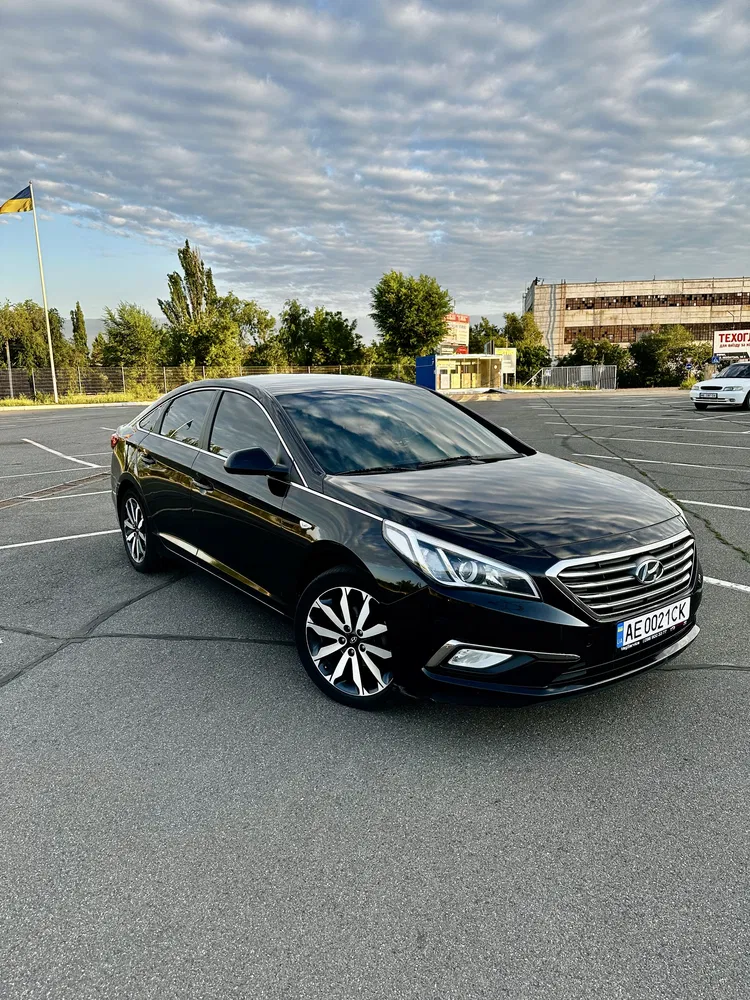 Фото 2015 Hyundai Sonata