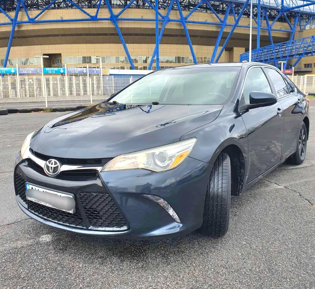 Фото 2016 Toyota Camry