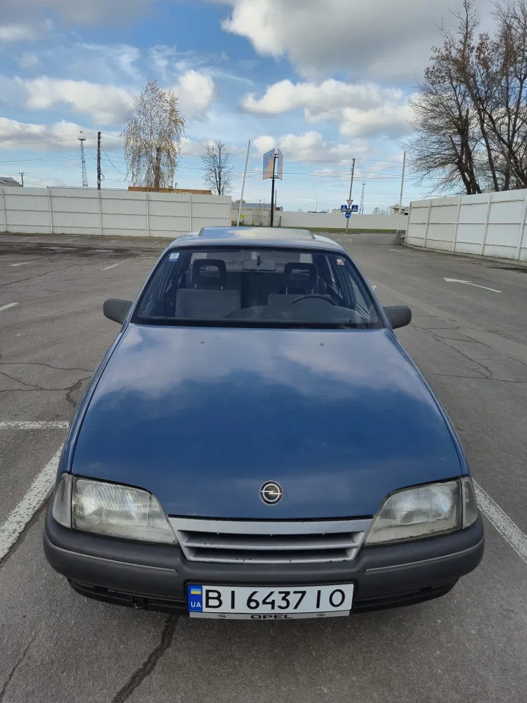 Фото 1987 Opel Omega