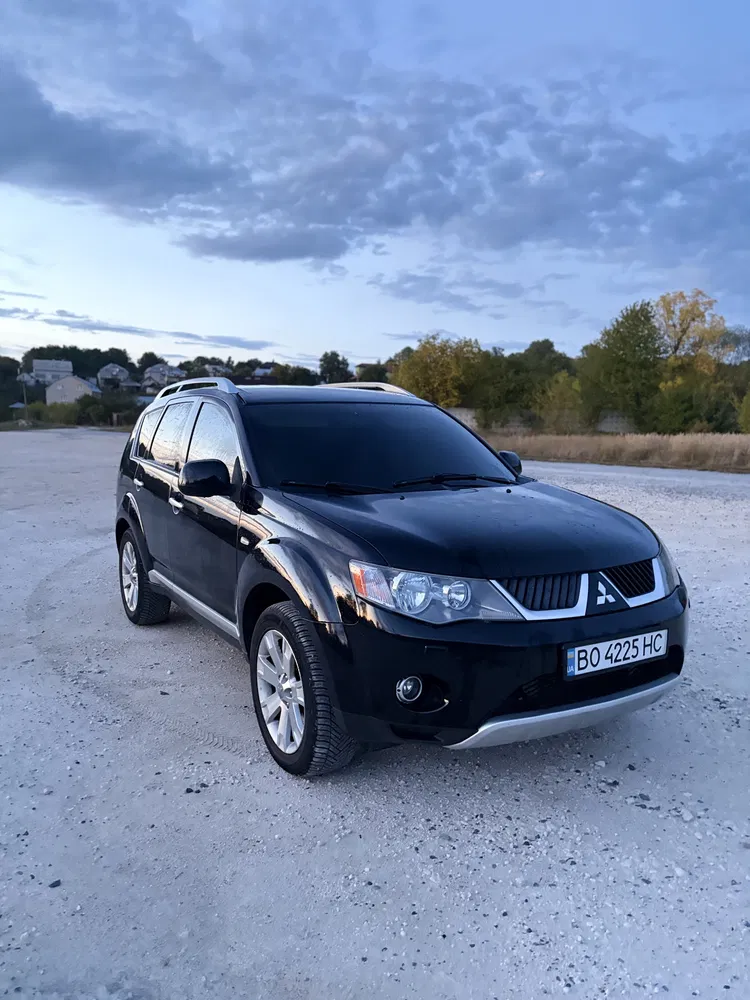Фото 2008 Mitsubishi Outlander