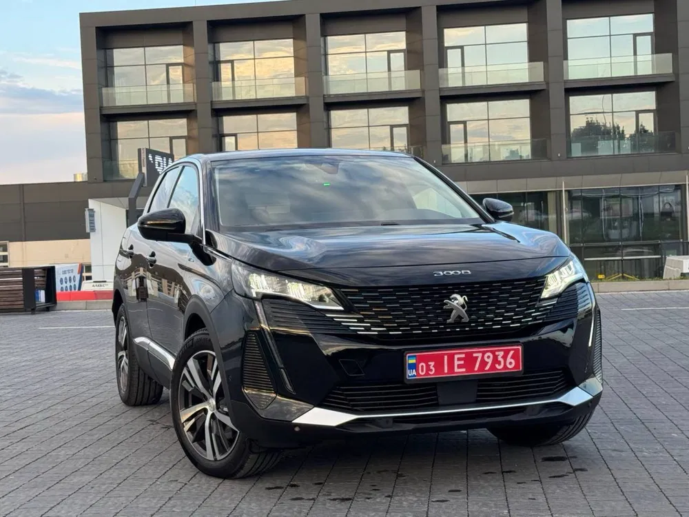 Фото 2021 Peugeot 3008