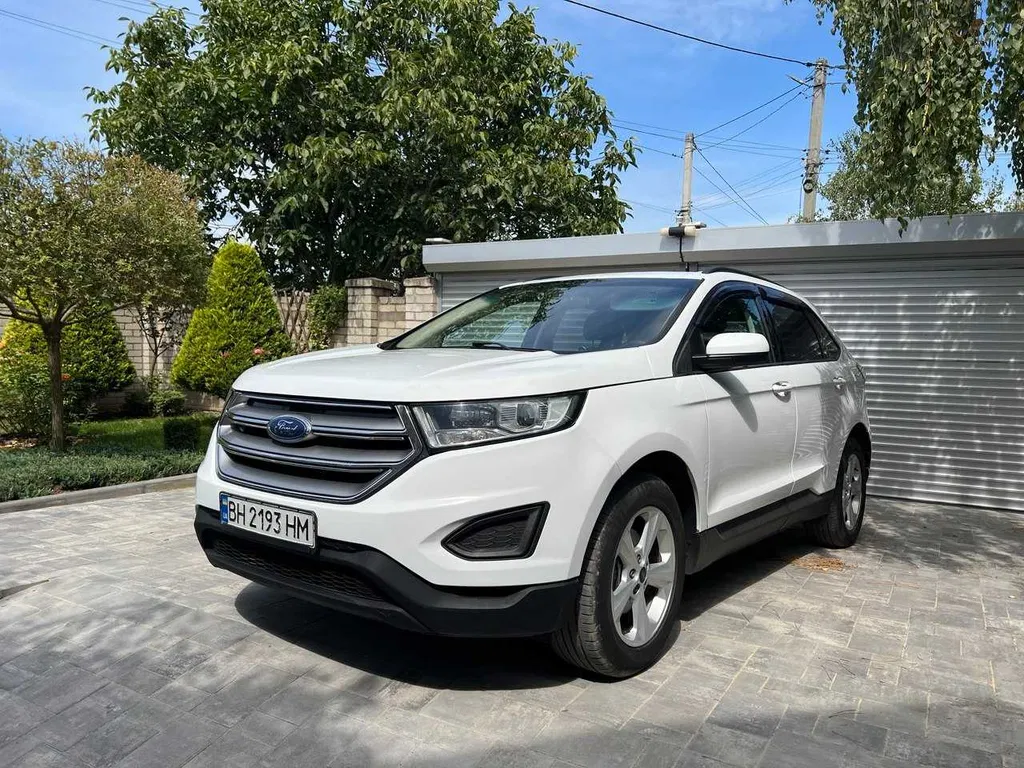 Фото 2016 Ford Edge
